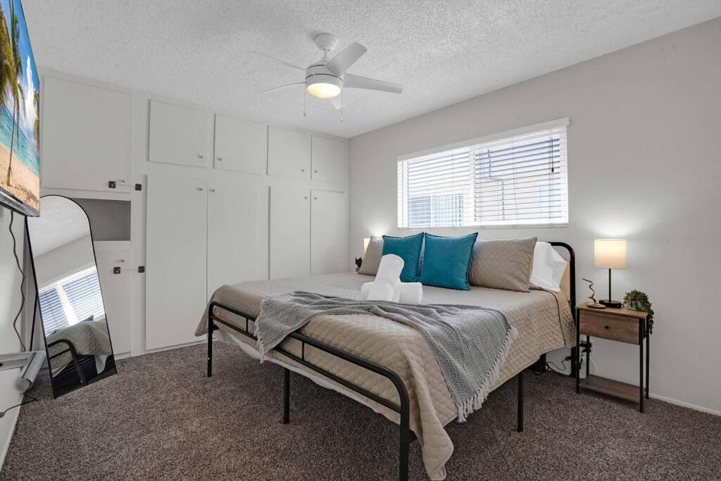 6Th Haven, Arcade, King Bed, Games, 1 Mile To Beaches Long Beach Exterior photo