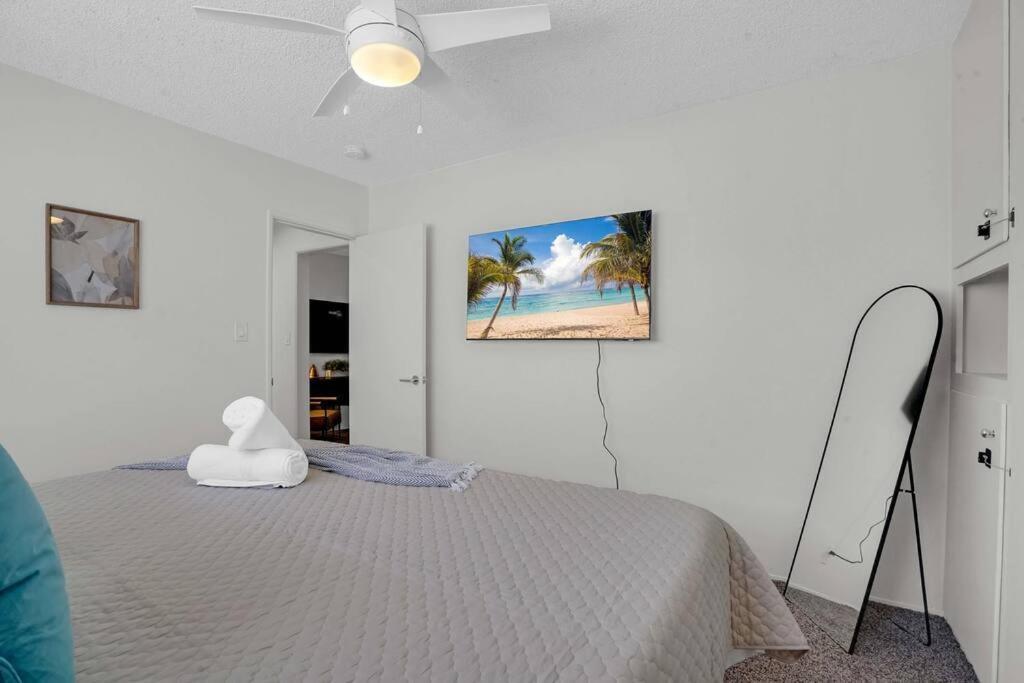 6Th Haven, Arcade, King Bed, Games, 1 Mile To Beaches Long Beach Exterior photo
